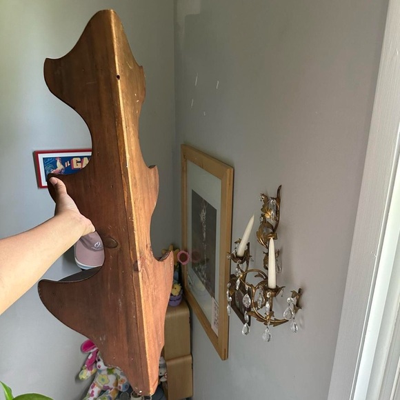 Vintage Wooden Corner Shelf - Picture 3 of 3